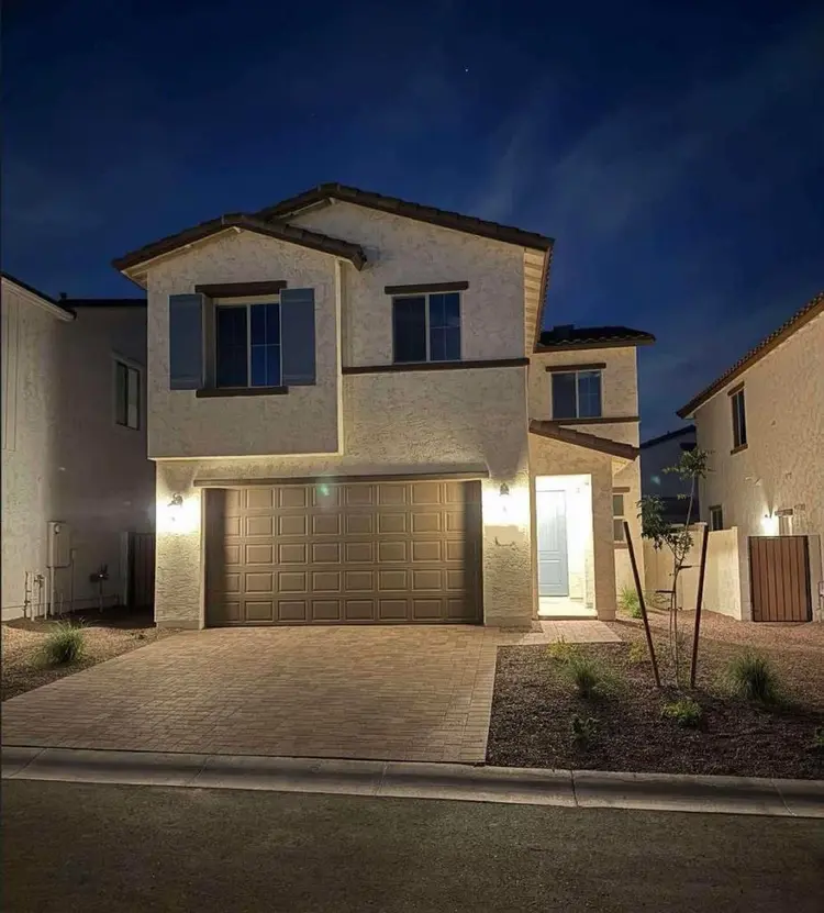 Affordable loft in Goodyear