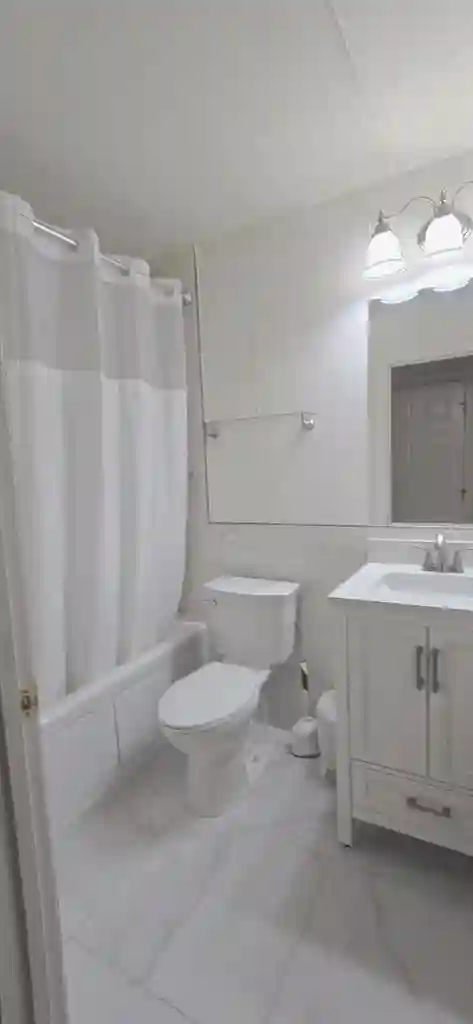 Room for Rent, Immediately Move In