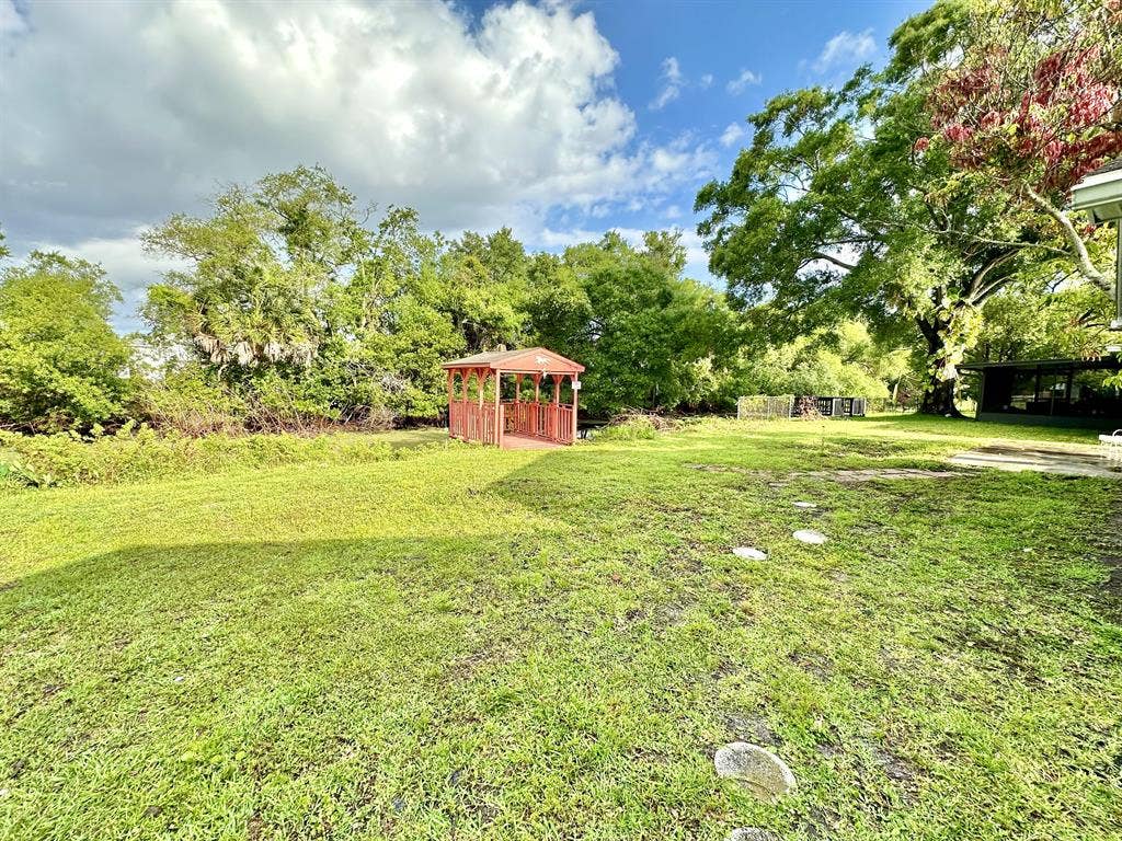 7 BR in Tampa