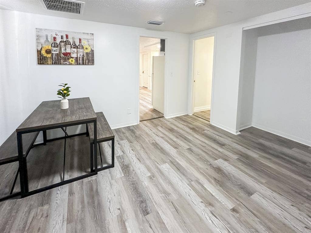 8 BR in Tampa