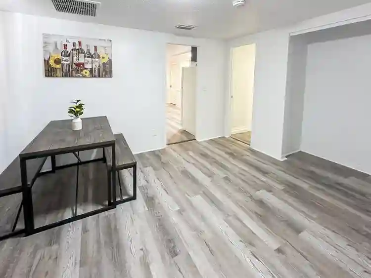 8 BR in Tampa