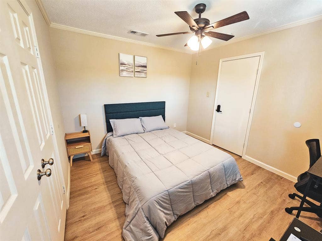 4 BR in Garland
