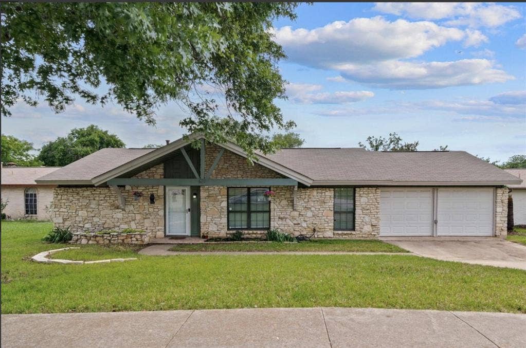 7 BR in Live Oak