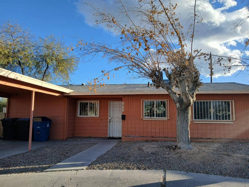 4 BR in Las Vegas