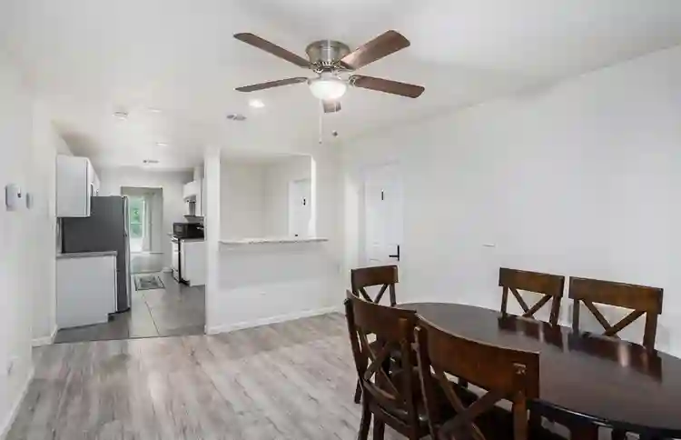 5 BR in San Antonio
