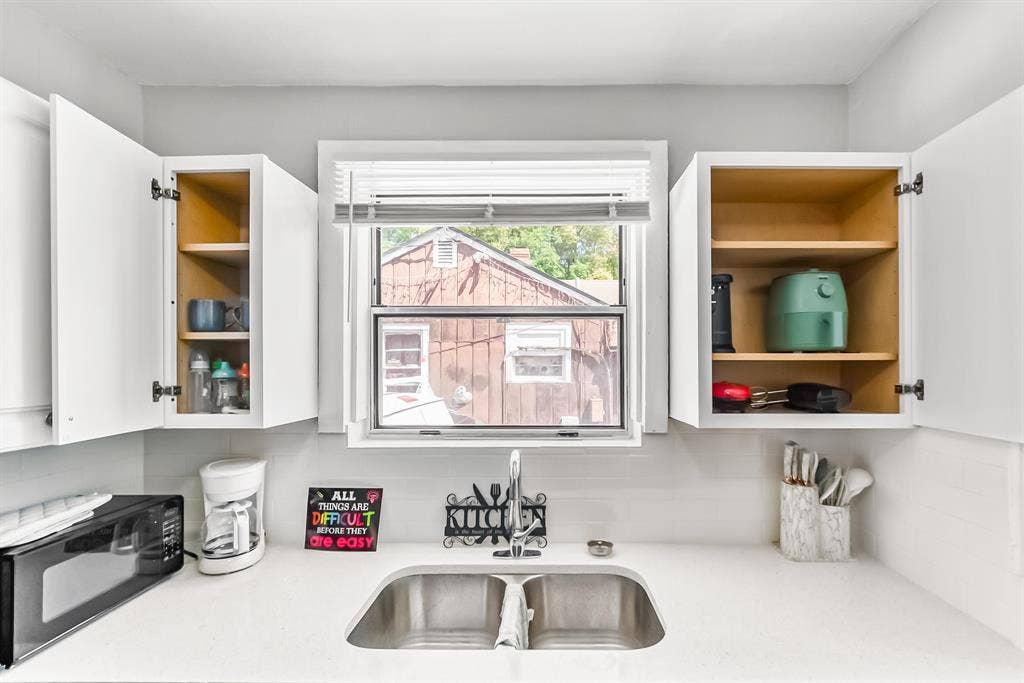 6 BR in Jacksonville