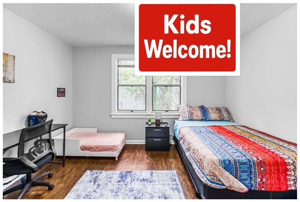 6 BR in Jacksonville