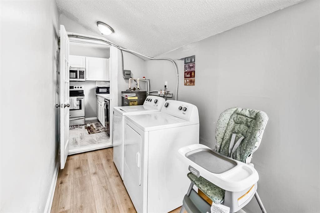 6 BR in Jacksonville