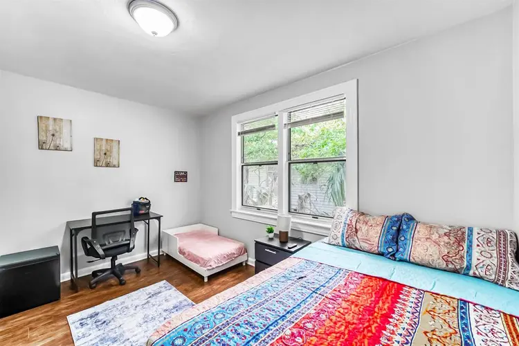 6 BR in Jacksonville