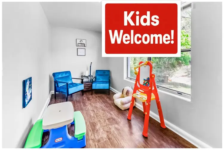 6 BR in Jacksonville