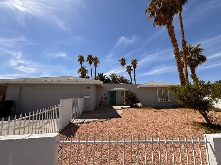 7 BR in Las Vegas
