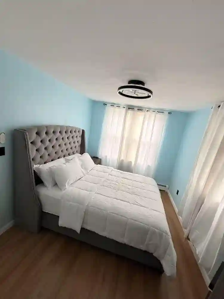 2 BR in Queens