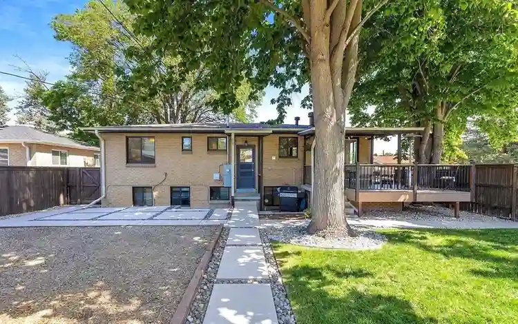 1 BR in Denver
