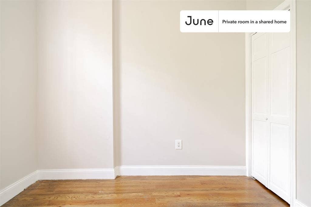 4 BR in New York City