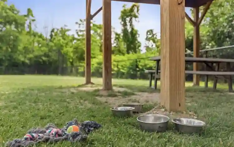 Bath for 5/ private room for 2