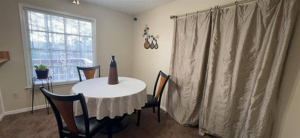 3 BR in Riverdale