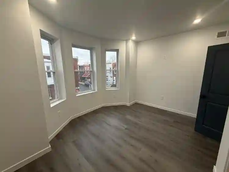5 BR in Philadelphia