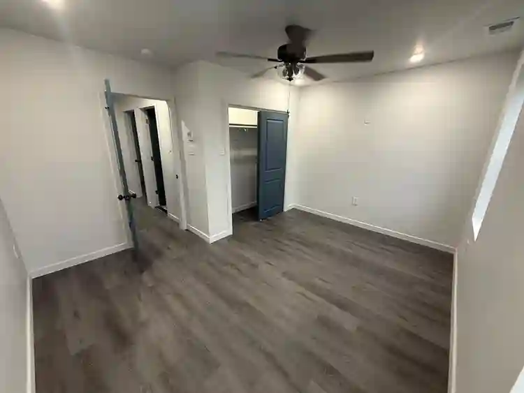 5 BR in Philadelphia