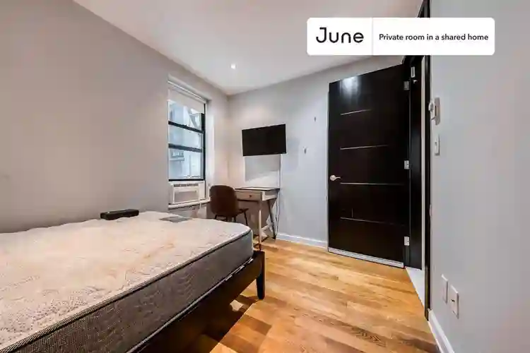 3 BR in New York City
