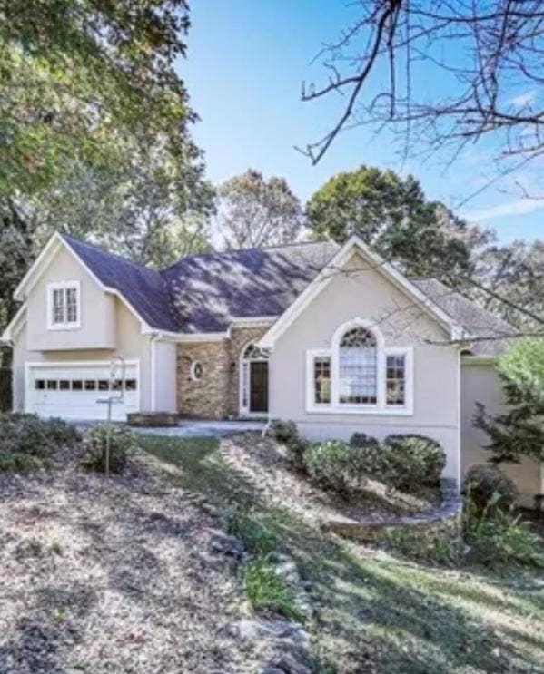 4 BR in Snellville