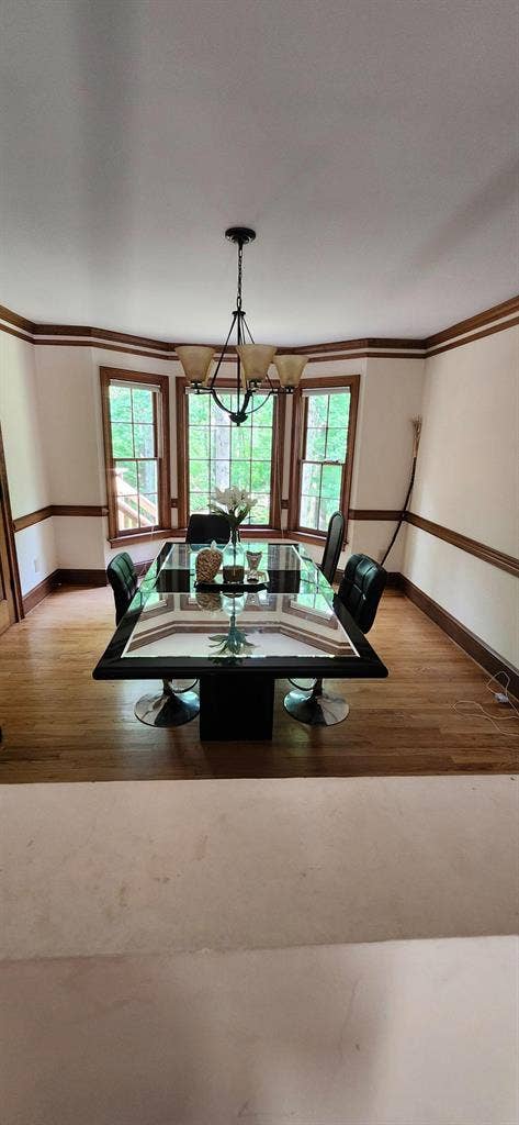 4 BR in Snellville