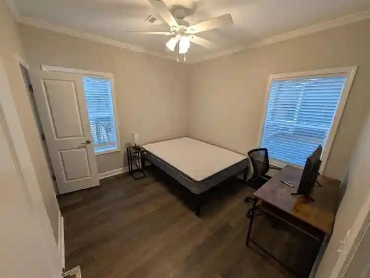 5 BR in Atlanta