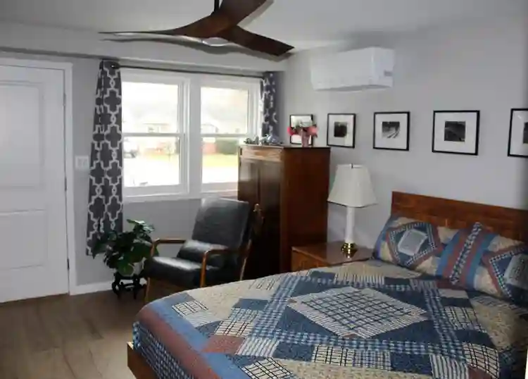 Room with Private Bathroom