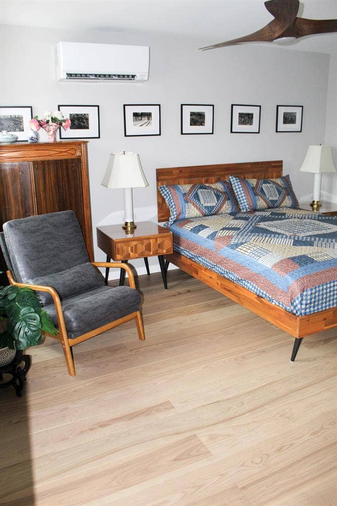 Room with Private Bathroom