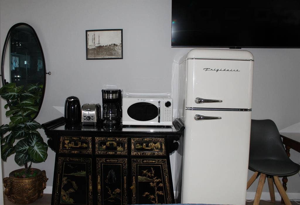 Room with Private Bathroom