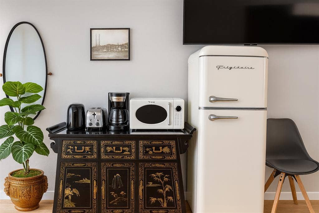 Room with Private Bathroom