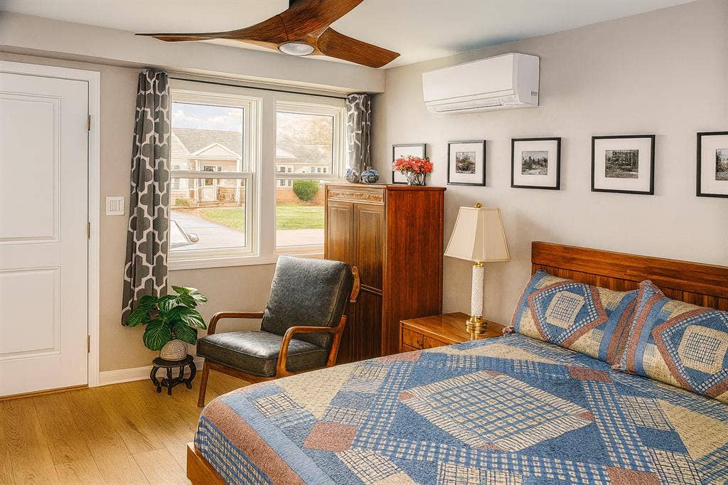 Room with Private Bathroom