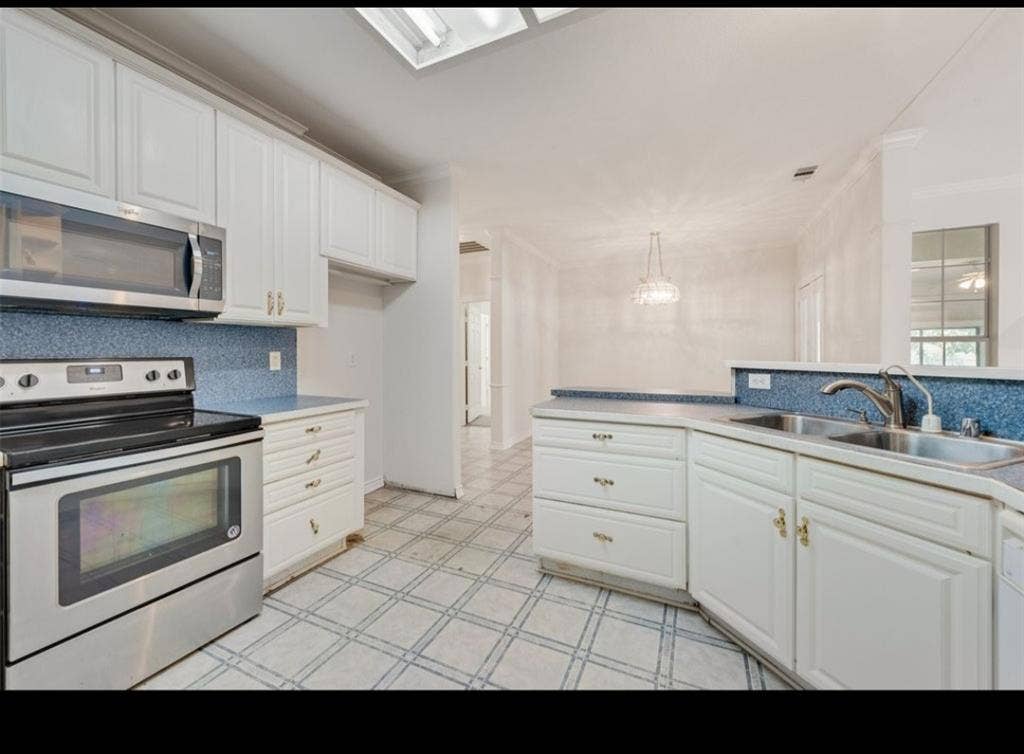 5 bedroom house.  monthly.