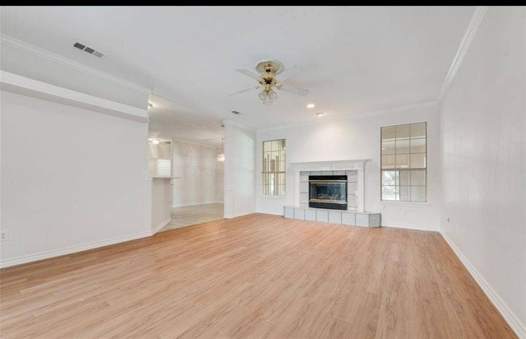 5 bedroom house.  monthly.