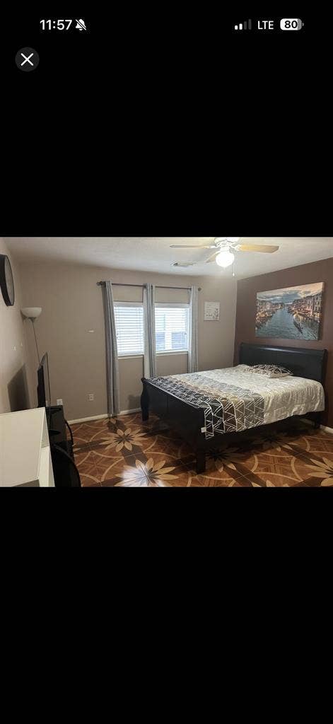 Room for rent all bills included