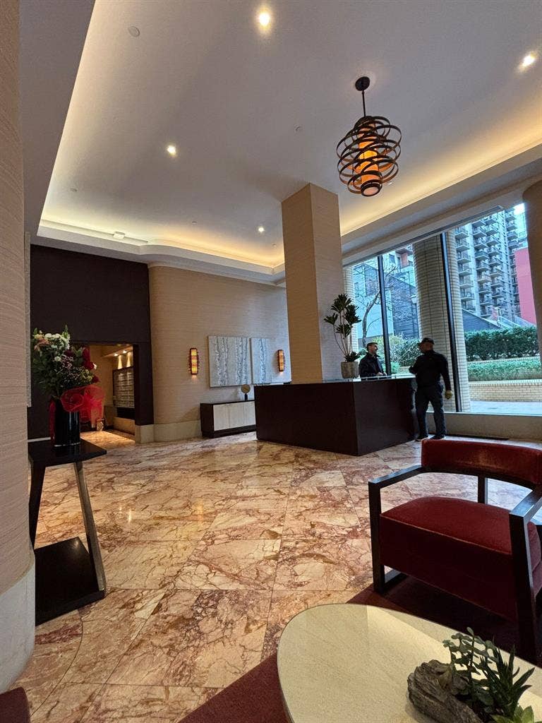 ✨Spacious Room w/ Private Balcony✨