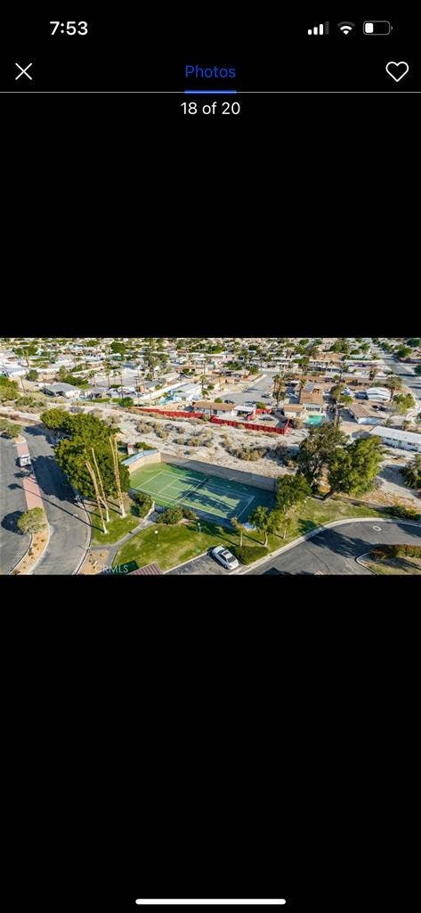 Room for Rent  monthly or weekly