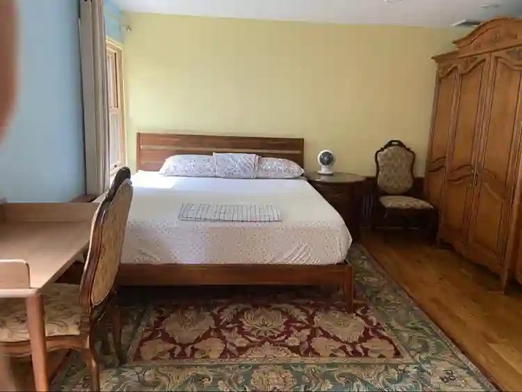 Large Bedroom with Private Bathroom