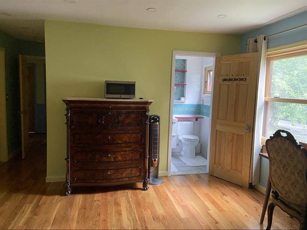 Large Bedroom with Private Bathroom