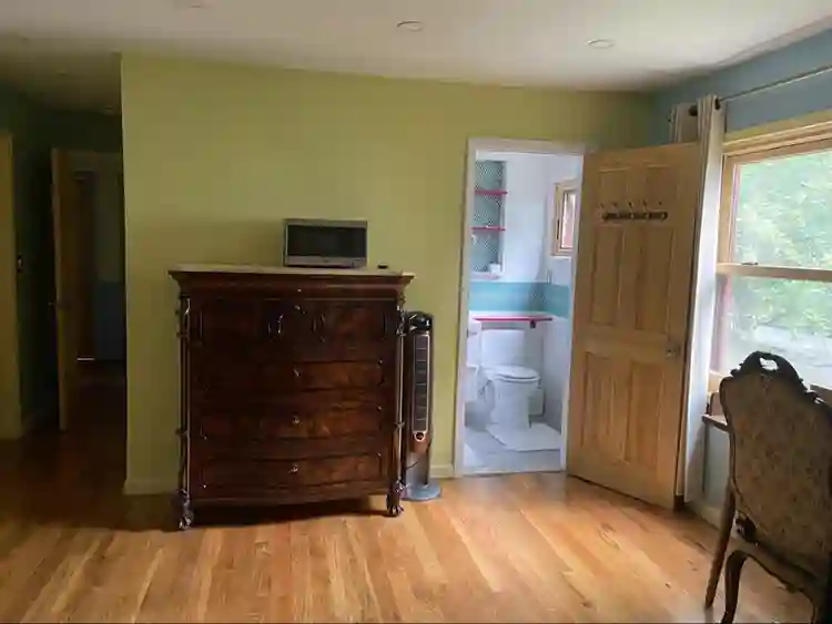 Large Bedroom with Private Bathroom