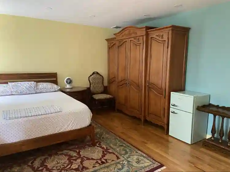 Large Bedroom with Private Bathroom