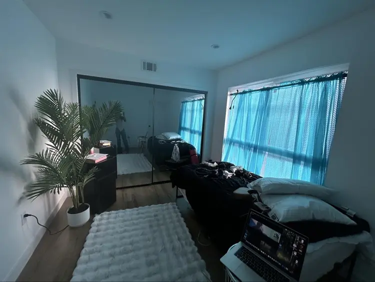 In Hollywood! Serious inquiries!