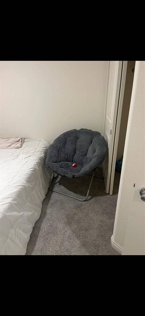 Renting Room for Female Adult