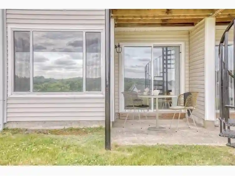 March 1st! Furnished Condo-Dracut