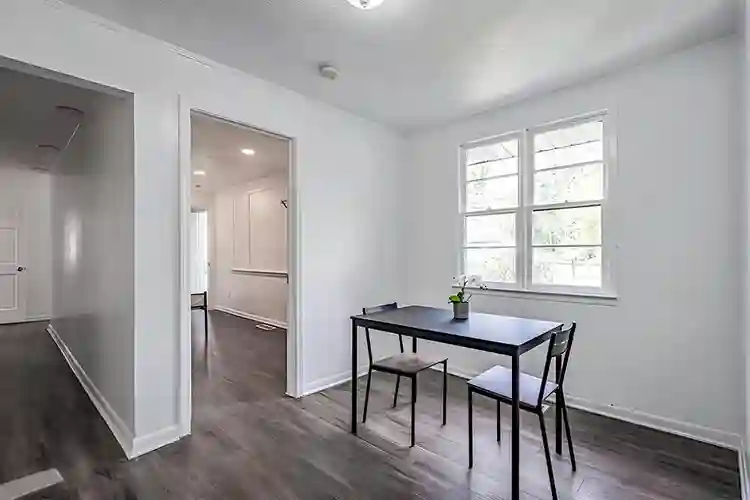 4 BR in Atlanta