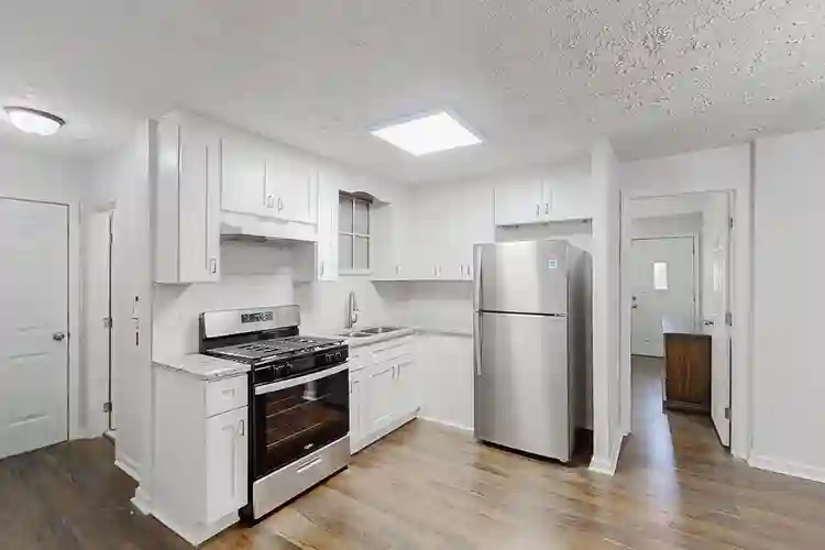 6 BR in Atlanta