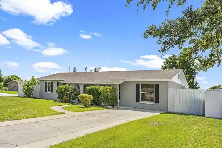 6 BR in Orlando