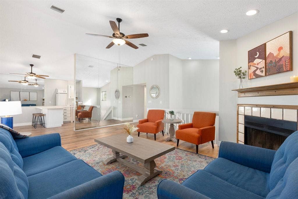 6 BR in Mesa
