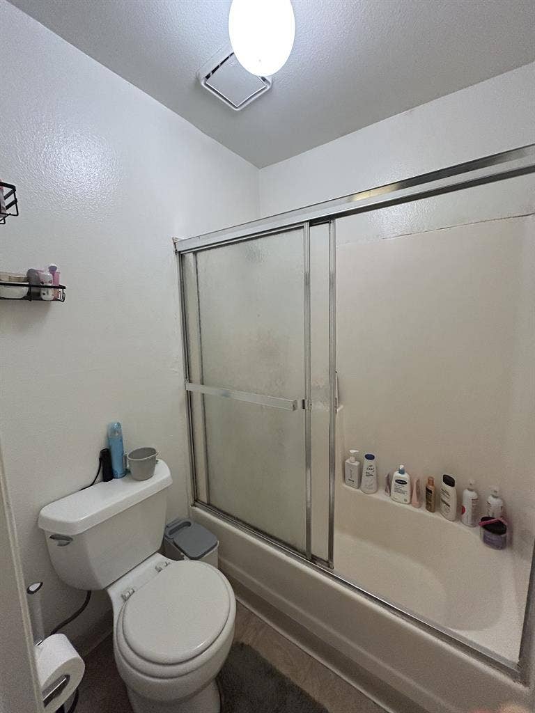 Private Furnished Room Near USC