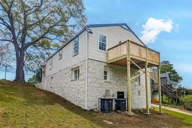 4 BR in Atlanta