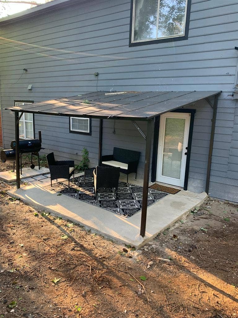 7 BR in Stone Mountain